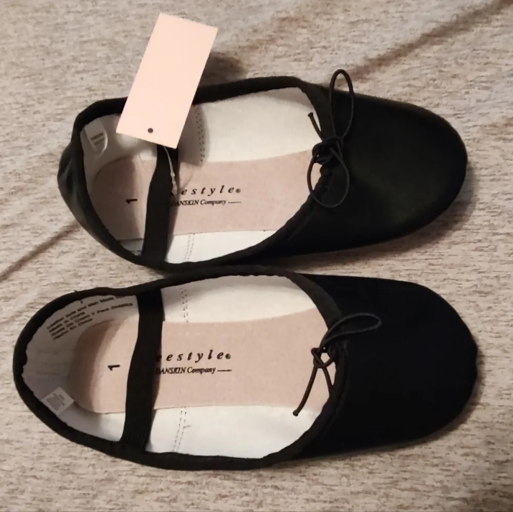 Baby Ballet Shoes - Picture 2 of 3